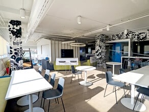 4200 Boul Saint-Laurent, Montréal, QC for lease Interior Photo- Image 2 of 17