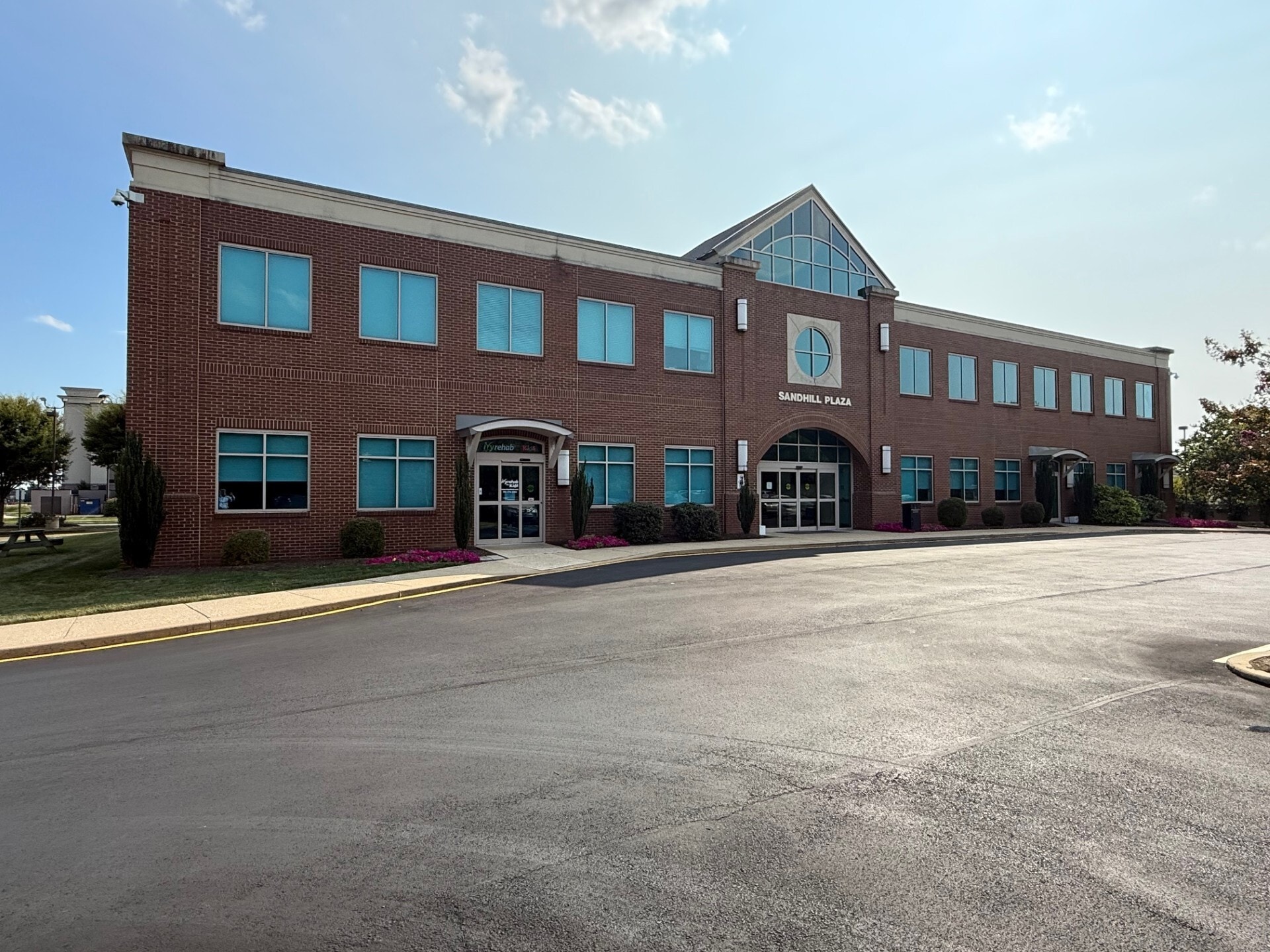 118 Sandhill Dr, Middletown, DE for lease Building Photo- Image 1 of 3