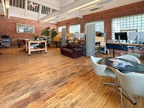 959 Islington St, Portsmouth, NH for lease Interior Photo- Image 2 of 6