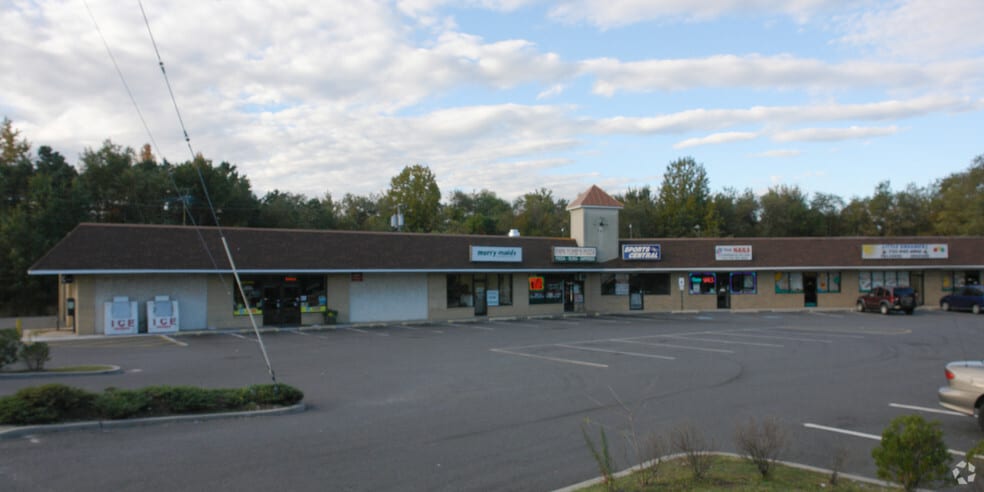 60 Chambersbridge Rd, Lakewood, NJ for lease - Building Photo - Image 3 of 6