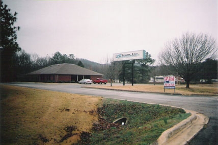 1804 Highway 231 S, Laceys Spring, AL for sale - Primary Photo - Image 1 of 1