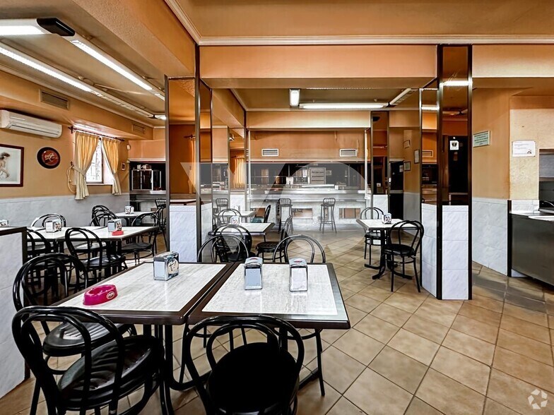 Multifamily in Madrid, Madrid for sale - Interior Photo - Image 1 of 1