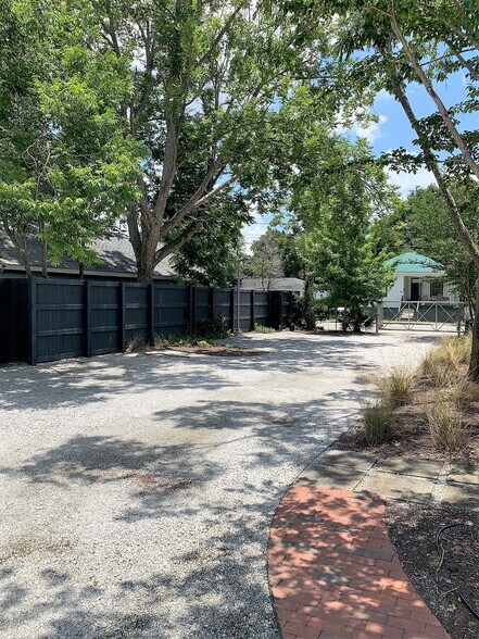 3200 N Carolina Ave, North Charleston, SC à vendre - Photo du bâtiment - Image 2 de 29