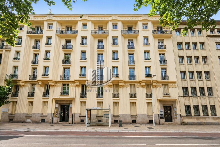 Office in Toulon for lease - Building Photo - Image 1 of 1