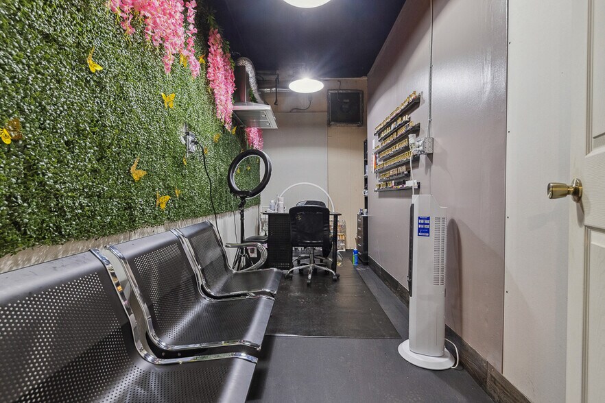 700 N Union Ave, Alliance, OH à vendre - Photo du bâtiment - Image 3 de 33