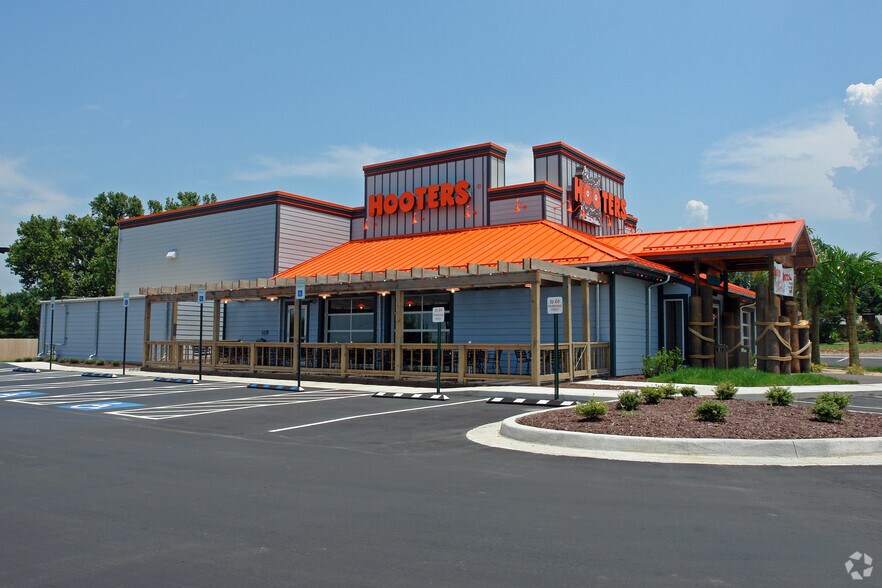 6401 Rogers Ave, Fort Smith, AR à vendre - Photo du bâtiment - Image 3 de 3