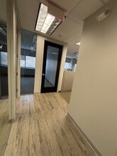 800 Westchester Ave, Rye Brook, NY for lease Interior Photo- Image 2 of 4