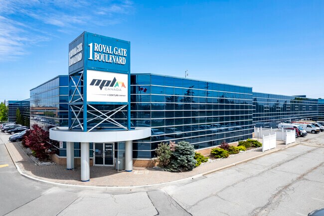 Plus de détails pour 1 Royal Gate Blvd, Vaughan, ON - Bureau à louer