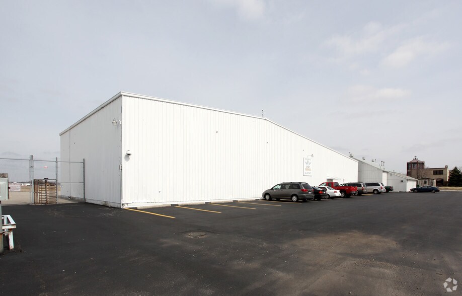 4808 E 5th Ave, Columbus, OH à louer - Photo du bâtiment - Image 2 de 2