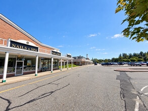 805-845 Franklin Lakes Rd, Franklin Lakes, NJ à louer Photo intérieure- Image 2 de 8