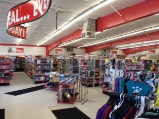 5016 50th St, Eckville, AB for sale - Interior Photo - Image 2 of 8