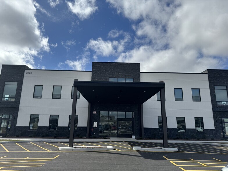 395 Old Landing Rd, Millsboro, DE à louer - Photo du bâtiment - Image 1 de 13