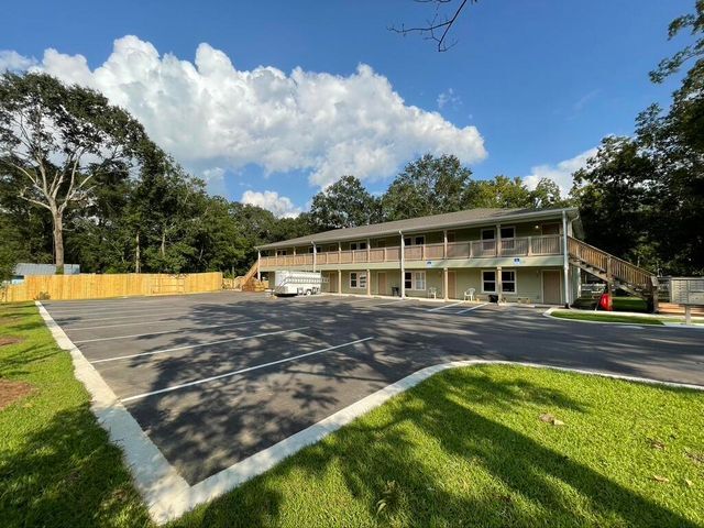 507 Amos St, Crestview, FL à vendre - Photo du bâtiment - Image 2 de 6