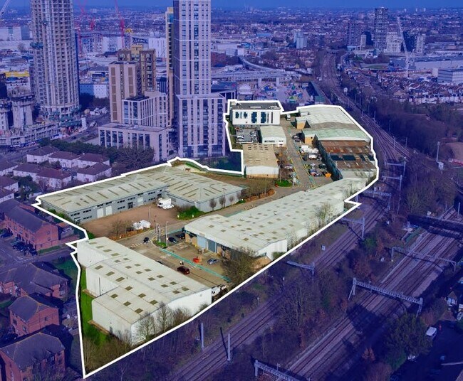 More details for Victoria Rd, London - Industrial for Lease
