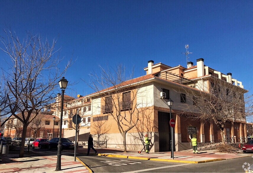 Retail in Illescas, Toledo for lease - Building Photo - Image 2 of 2