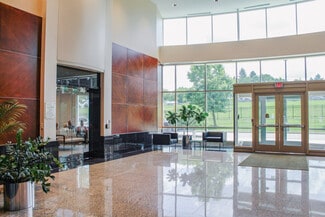 Plus de détails pour 950 Trade Centre Way, Portage, MI - Bureau à louer