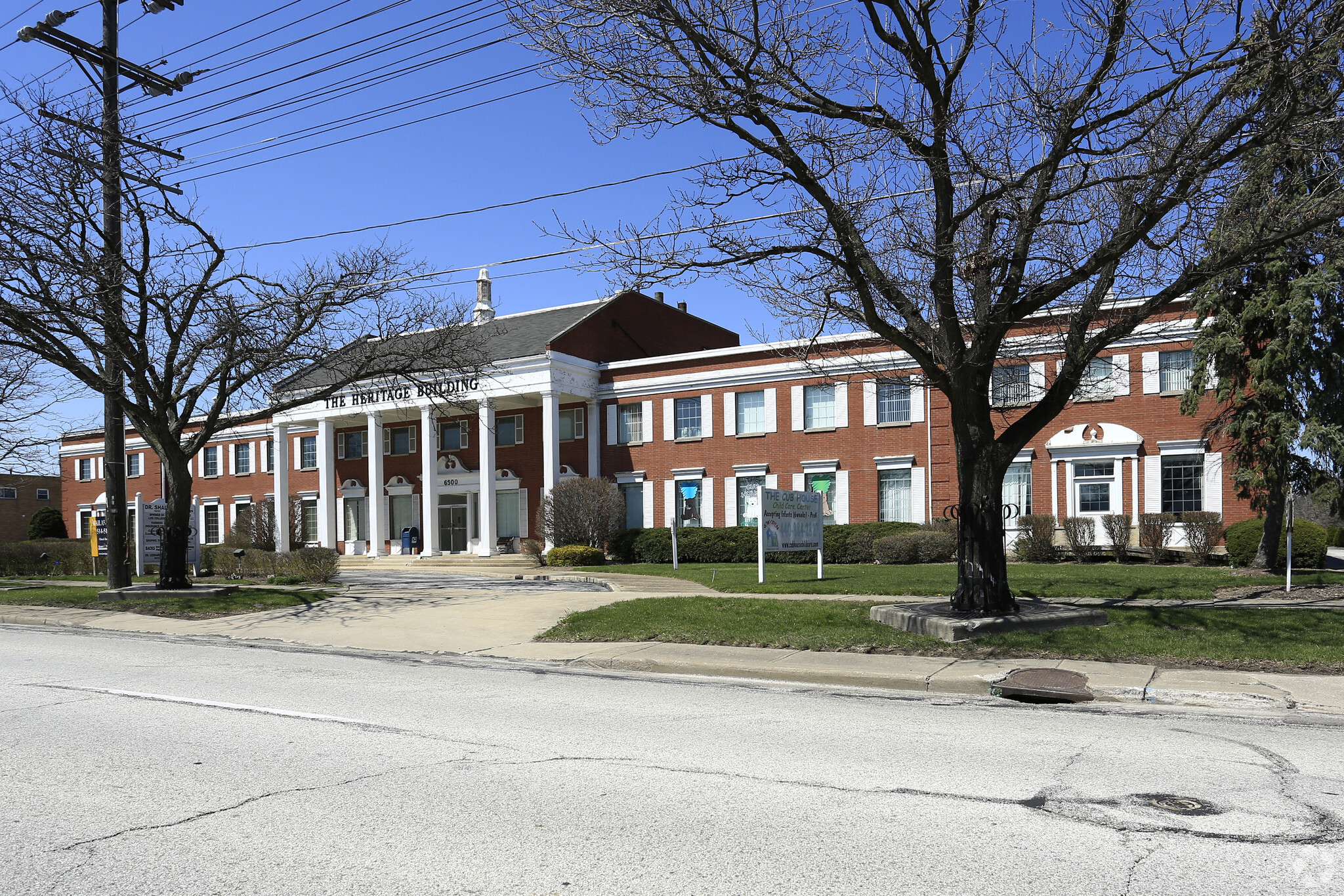 6500 Pearl Rd, Parma Heights, OH à vendre Photo principale- Image 1 de 1