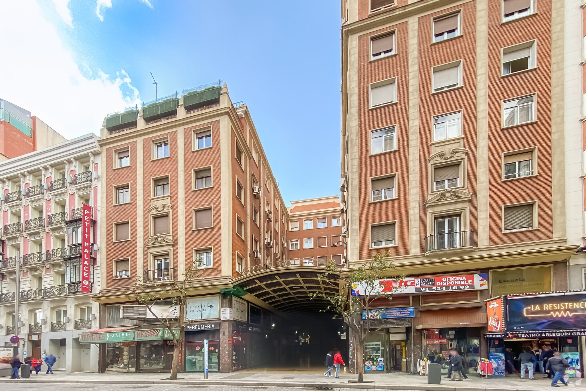 Multifamily in Madrid, Madrid for sale Building Photo- Image 1 of 4