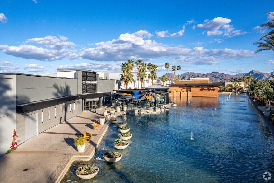71800 Hwy 111, Rancho Mirage, CA à louer - Photo du bâtiment - Image 1 de 8