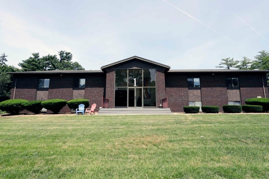 1 Welby Rd, New Bedford, MA for sale - Building Photo - Image 3 of 35