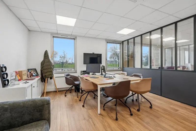 6 Rue Edison, Bron à vendre - Photo intérieure - Image 2 de 14