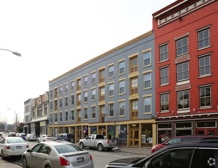 409-415 River St, Troy, NY à louer - Photo du bâtiment - Image 2 de 14