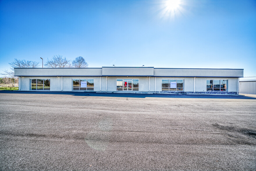 1020 S Willow Ave, Cookeville, TN for sale - Building Photo - Image 1 of 1