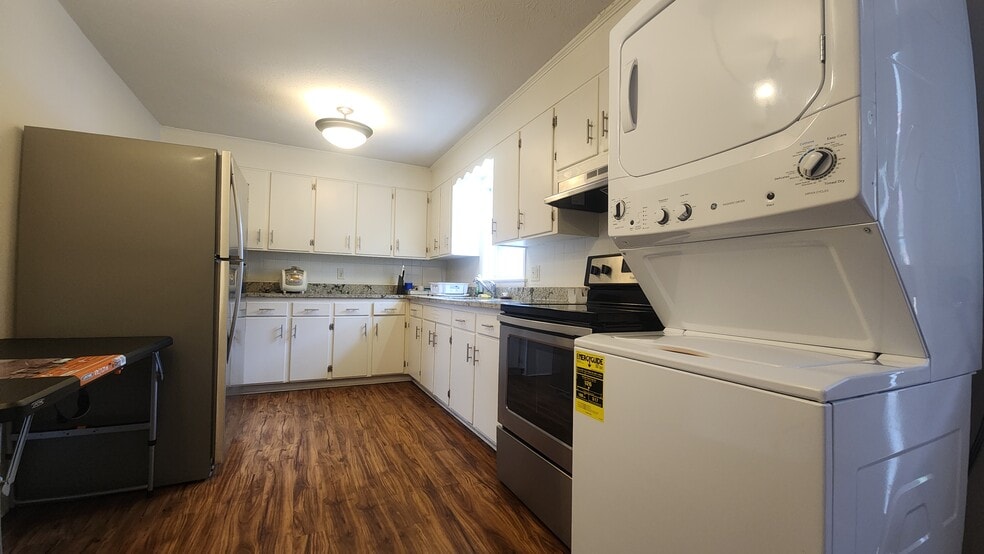 958 College Ave, Harrisonburg, VA for sale - Building Photo - Image 3 of 20