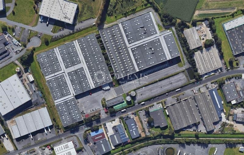 Industrial in Toufflers for lease - Aerial - Image 2 of 4
