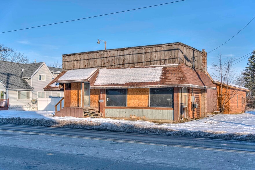 1011 Lansing Ave, Jackson, MI for sale - Building Photo - Image 3 of 13