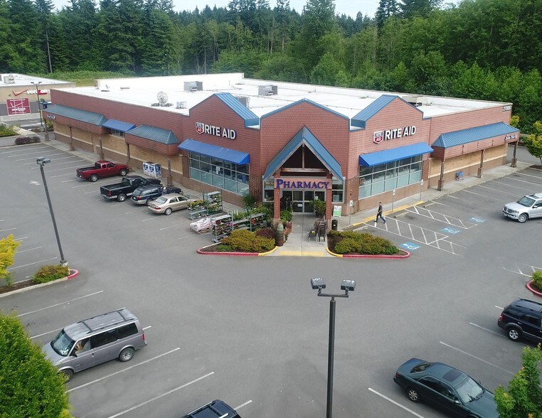 27000 Miller Bay Rd NE, Kingston, WA à louer - Photo du bâtiment - Image 2 de 6