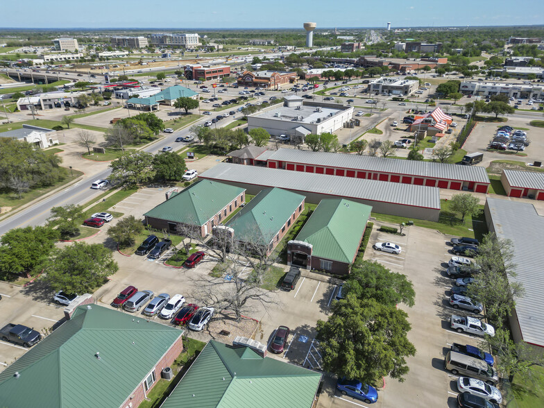 3330 Longmire Dr, College Station, TX for sale - Building Photo - Image 3 of 11