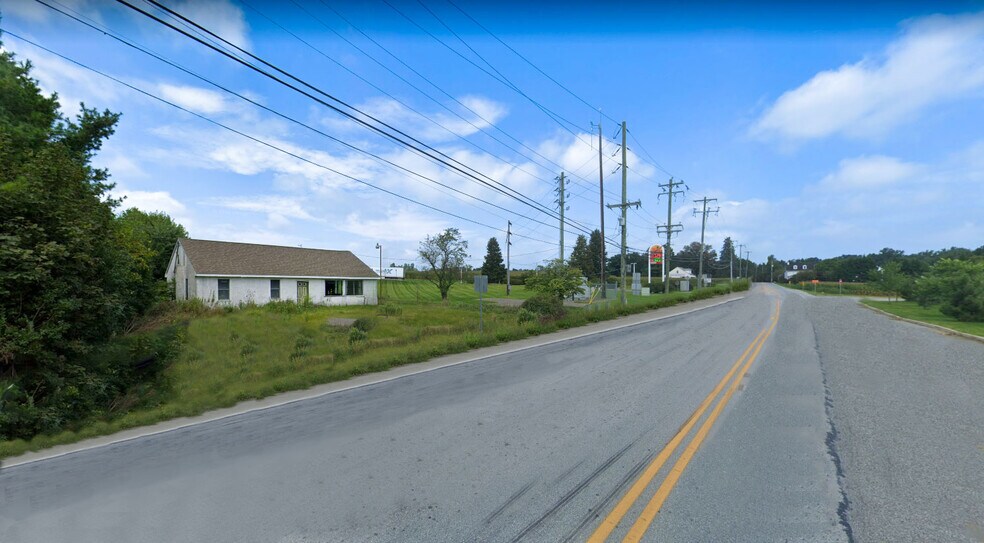 859 N Octorara Trl, Parkesburg, PA à vendre - Photo du bâtiment - Image 3 de 5