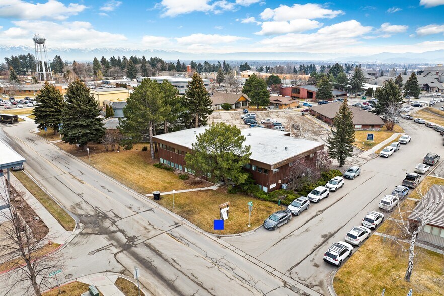 1297 Burns Way, Kalispell, MT à vendre - Aérien - Image 2 de 35
