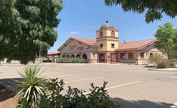 9305 N Loop Dr, El Paso, TX à vendre Photo du bâtiment- Image 1 de 1