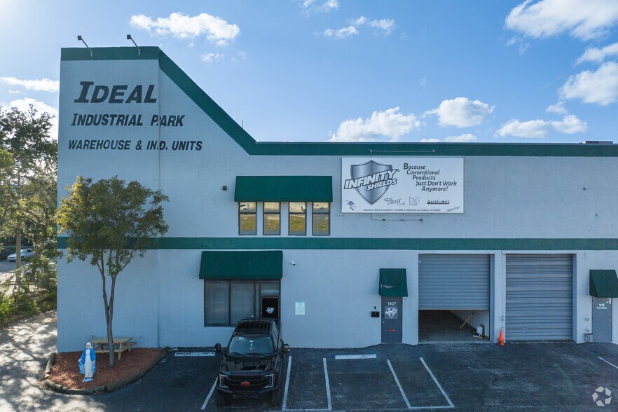 1401-1407 SW 10th Ave, Pompano Beach, FL à louer - Photo du bâtiment - Image 3 de 6