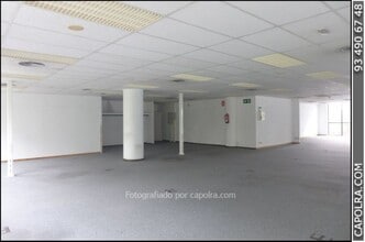 Carrer de Frederic Mompou, 5, Sant Just Desvern, Barcelona for lease Interior Photo- Image 2 of 15