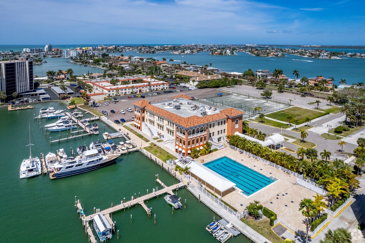 400 Treasure Island Cswy, Treasure Island, FL for lease Aerial- Image 1 of 10