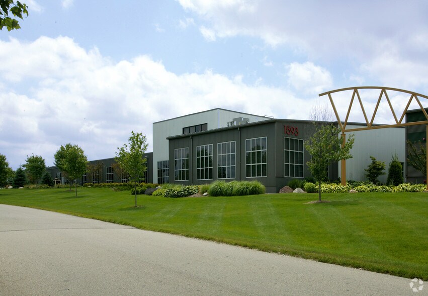 1593-1595 Galbraith Ave SE, Grand Rapids, MI à louer - Photo du bâtiment - Image 1 de 6