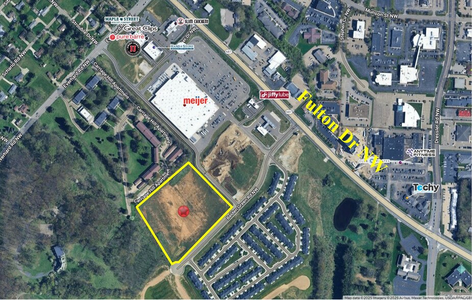 4263 Belden Greens Cir NW, Canton, OH à vendre - Photo du bâtiment - Image 2 de 16