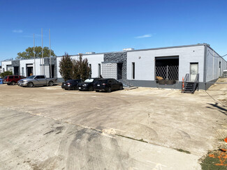 Plus de détails pour 2430-2434 January Ln, Grand Prairie, TX - Industriel à vendre