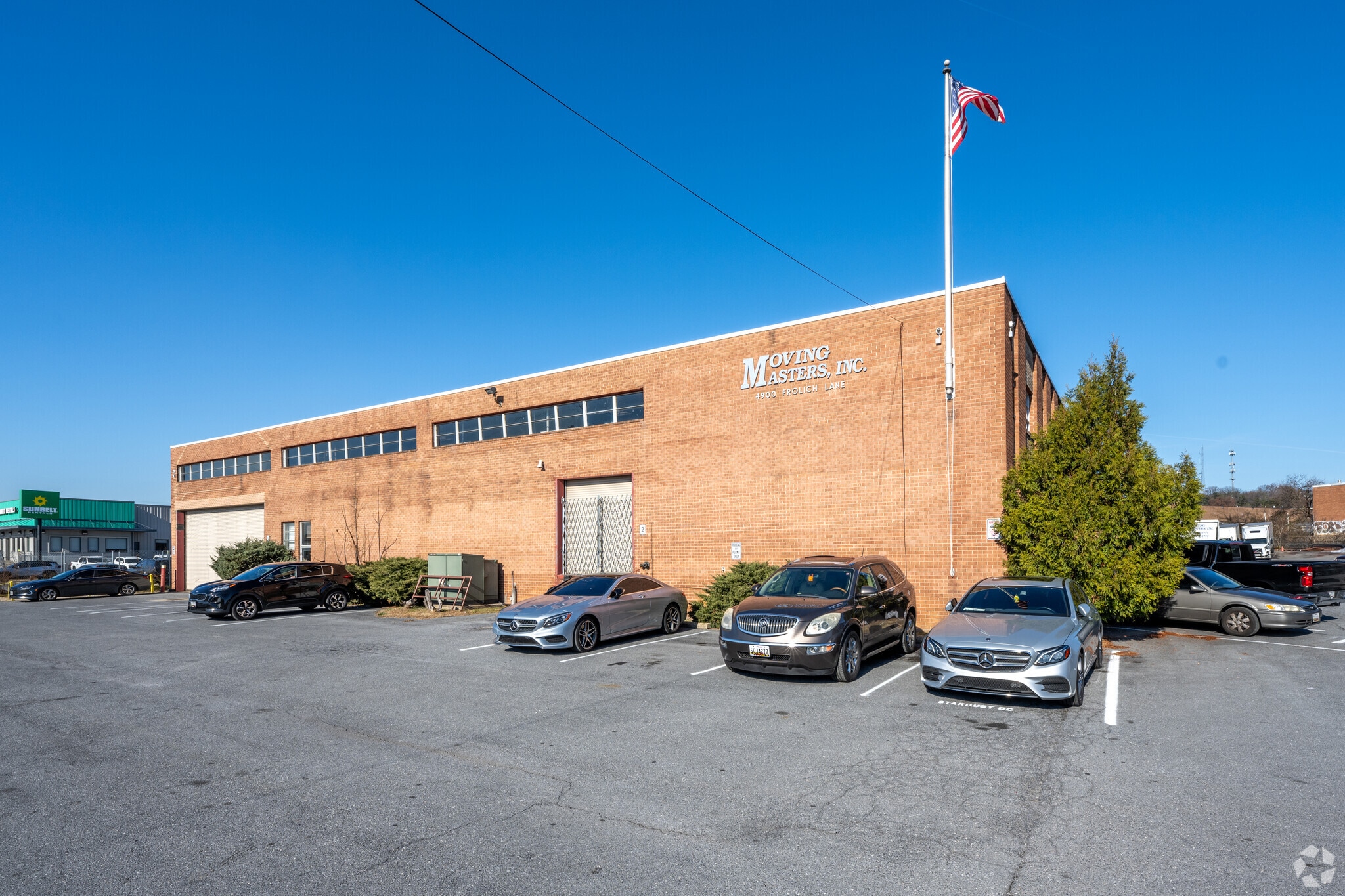 4900 Frolich Ln, Hyattsville, MD à louer Photo principale- Image 1 de 32