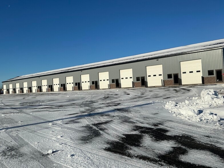 2160 Alvin Rd, Grand Island, NY for lease - Primary Photo - Image 1 of 5