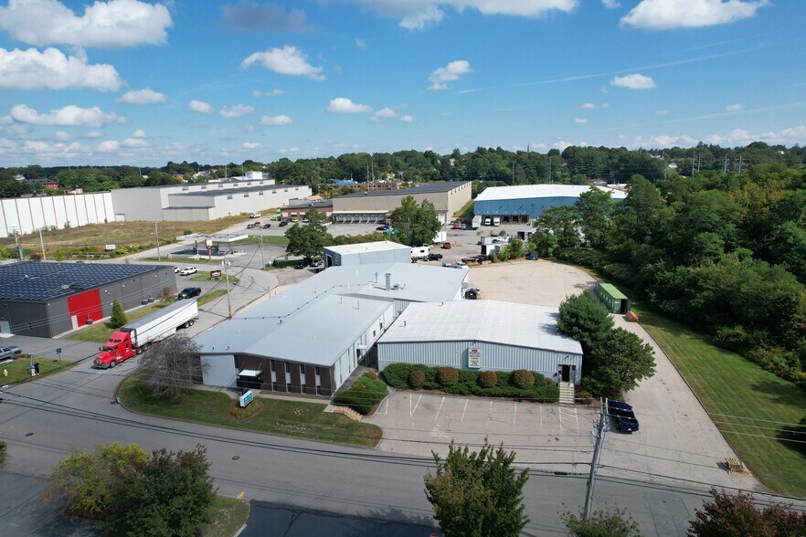 234 Brooks St, Worcester, MA à louer - Photo du bâtiment - Image 2 de 11