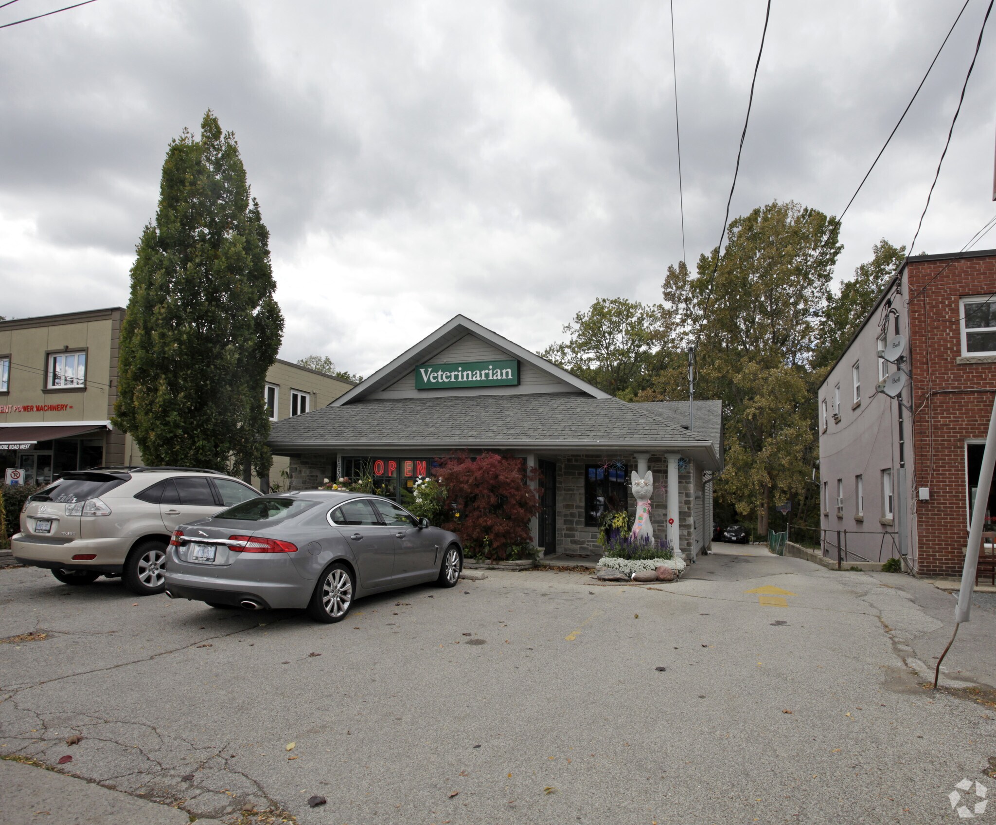 1659 Lakeshore Rd W, Mississauga, ON for sale Primary Photo- Image 1 of 1