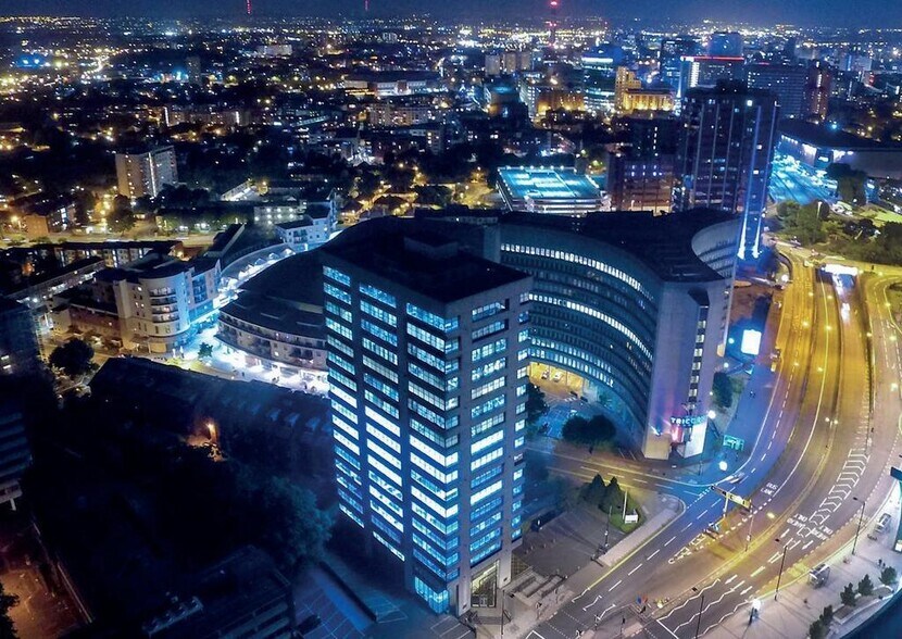 83-85 Hagley Rd, Birmingham à louer - Photo du bâtiment - Image 3 de 68