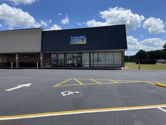 Plus de détails pour 91 Food Lion Rd, Scotland Neck, NC - Local commercial à louer