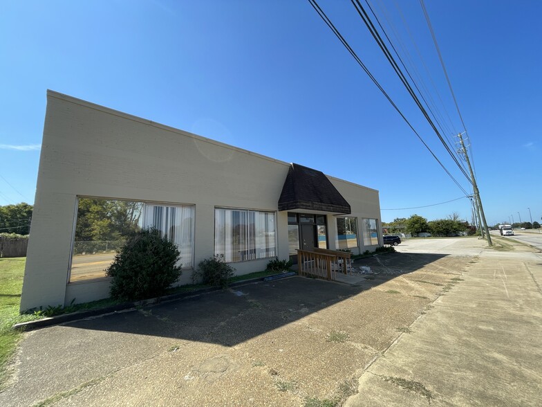 903 Maxwell Blvd, Montgomery, AL for lease - Building Photo - Image 3 of 8