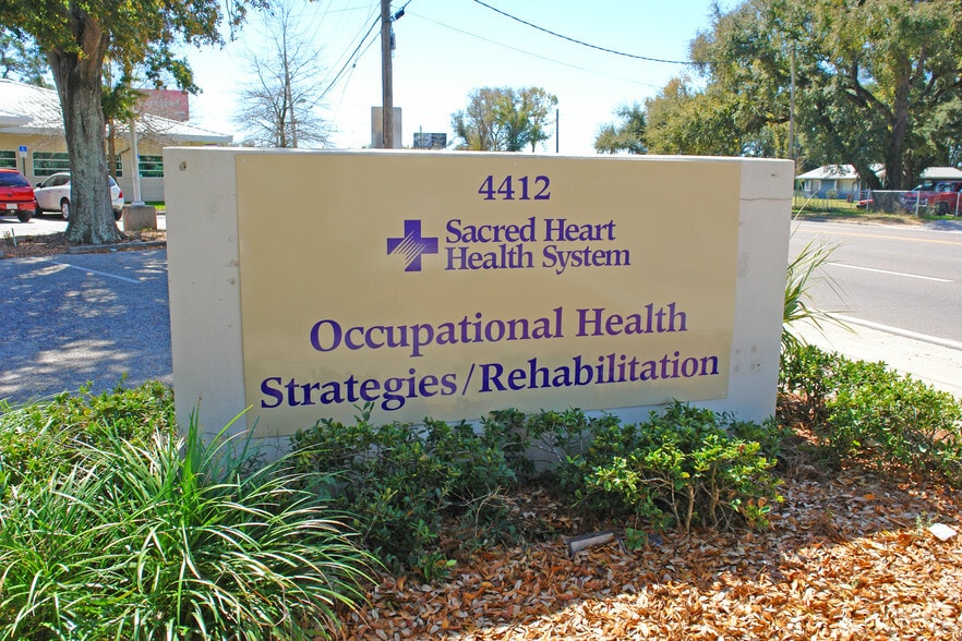 4412 Davis Hwy, Pensacola, FL for lease - Building Photo - Image 2 of 7