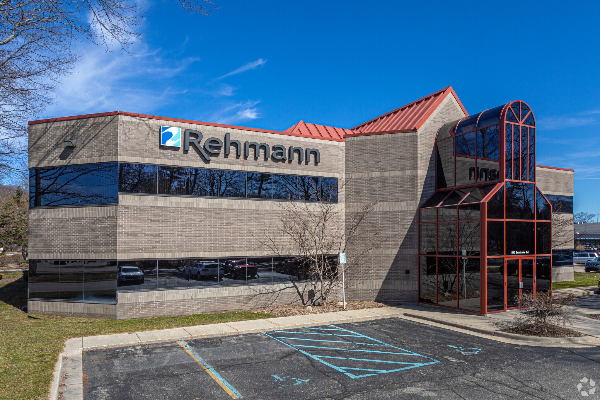 570 Seminole Rd, Muskegon, MI à louer Photo du bâtiment- Image 1 de 6